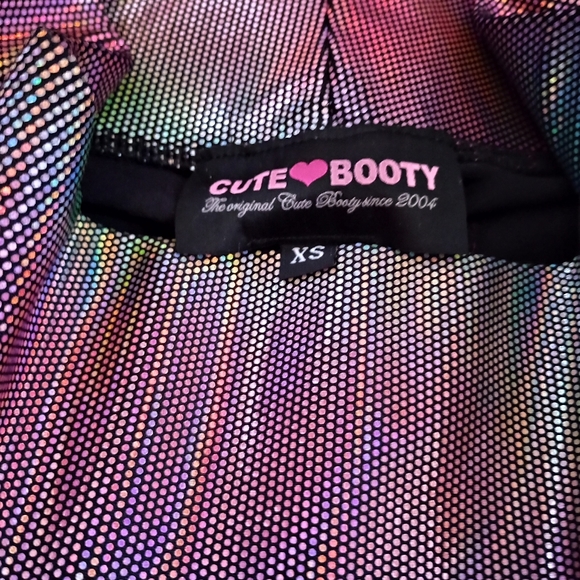 Cute booty lounge leggings size extra small but can fit small or maybe medium - Picture 3 of 4